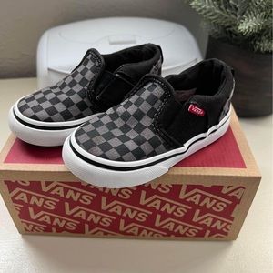 Toddler checkered black & grey vans